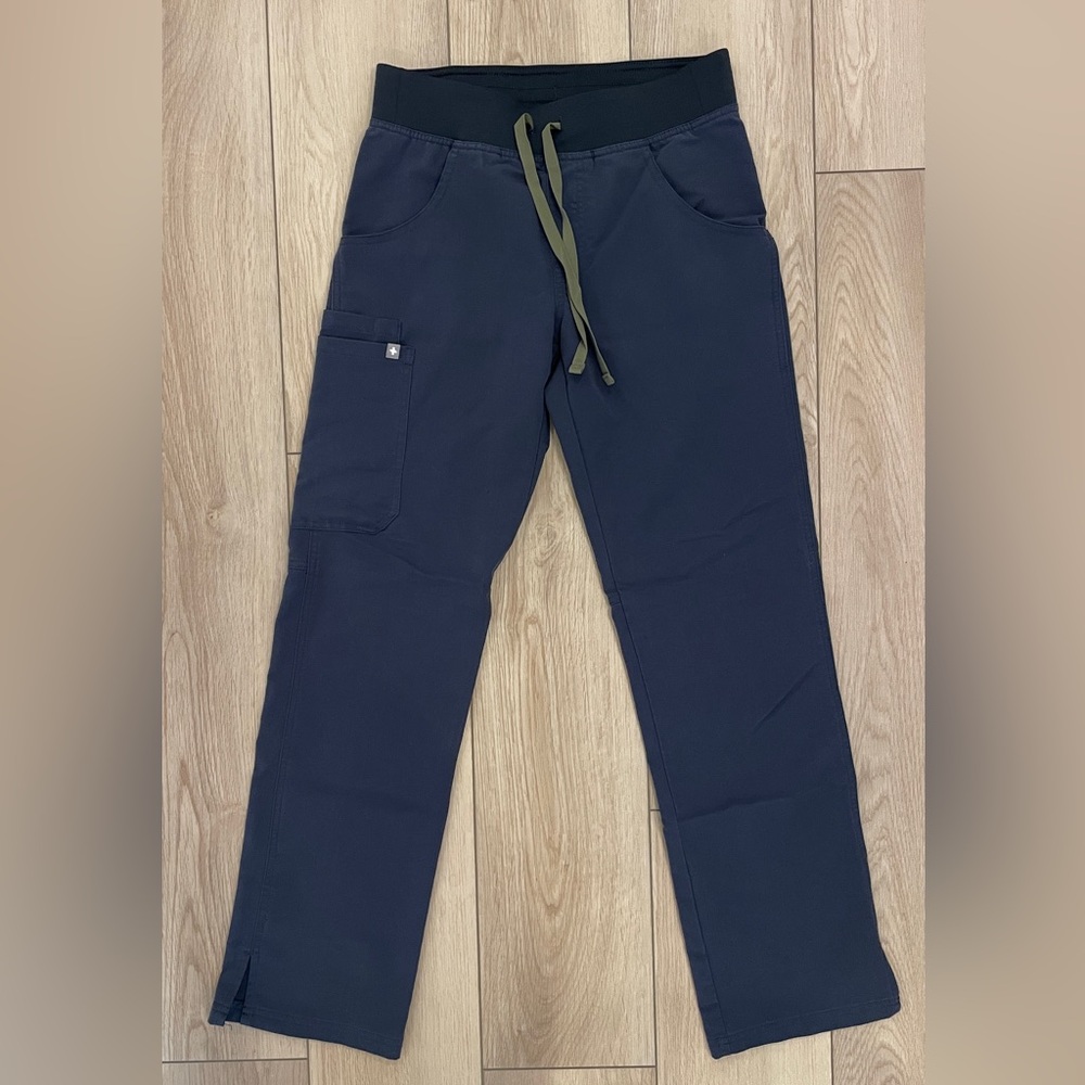 Figs scrub pants